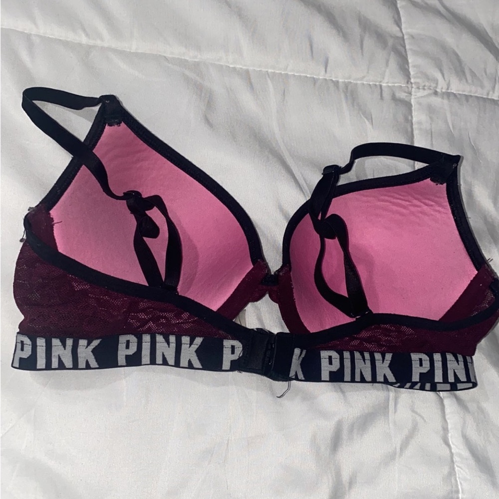 Victoria Secret bra - Picture 2 of 2